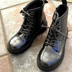 Dr. Martens Ankle Boots Sz US 13 Metallic Grey Spark Leather